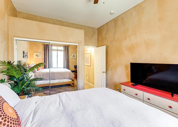 Private Hot Tub: Pet-friendly Escape! *