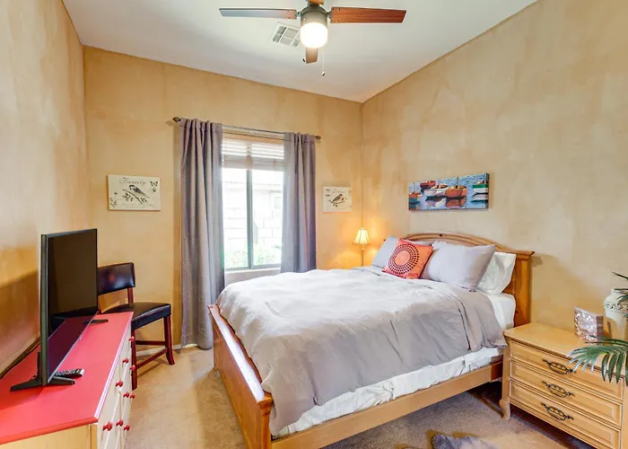 Private Hot Tub: Pet-friendly Escape! * Maricopa